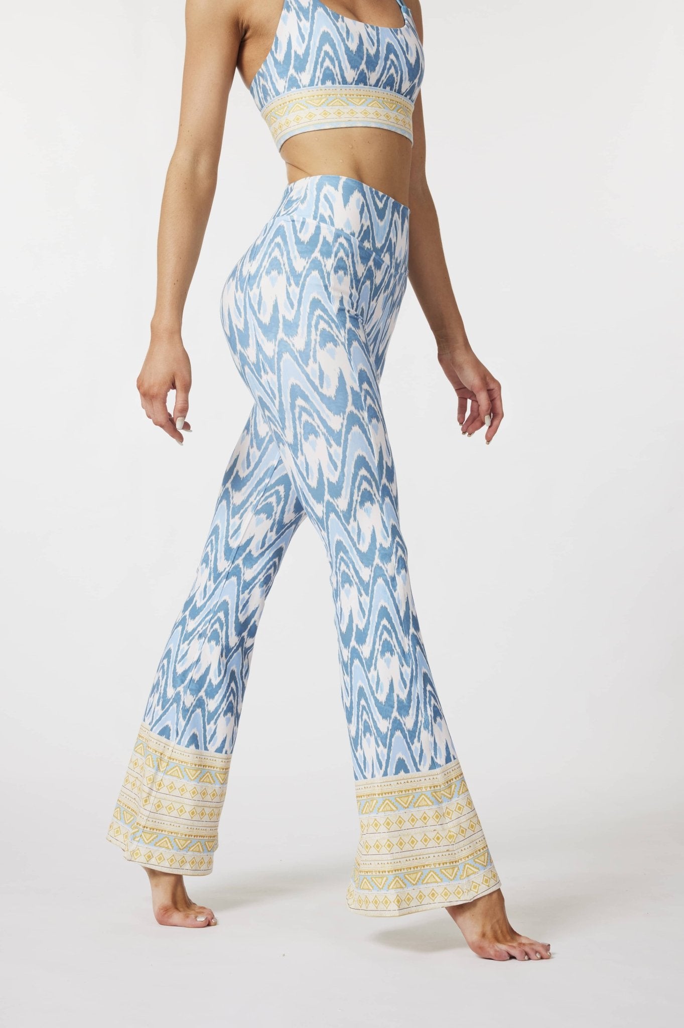 Adaline High - waisted Flare Leggings - MYSILVERWIND