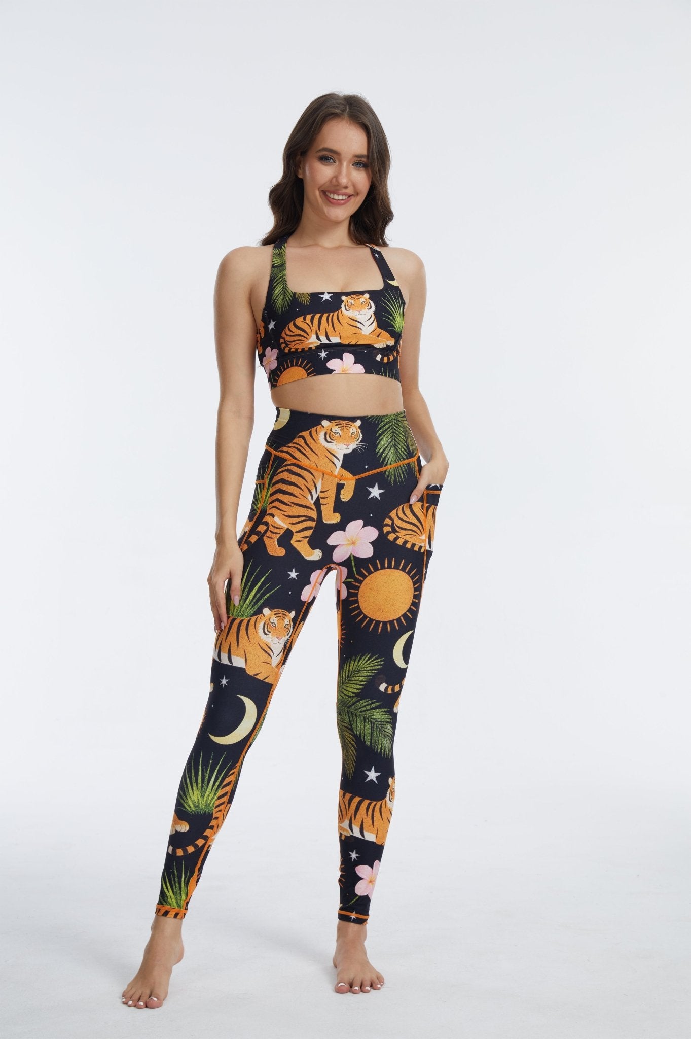 Jungle Reverie Cross Back Sports Bra - MYSILVERWIND