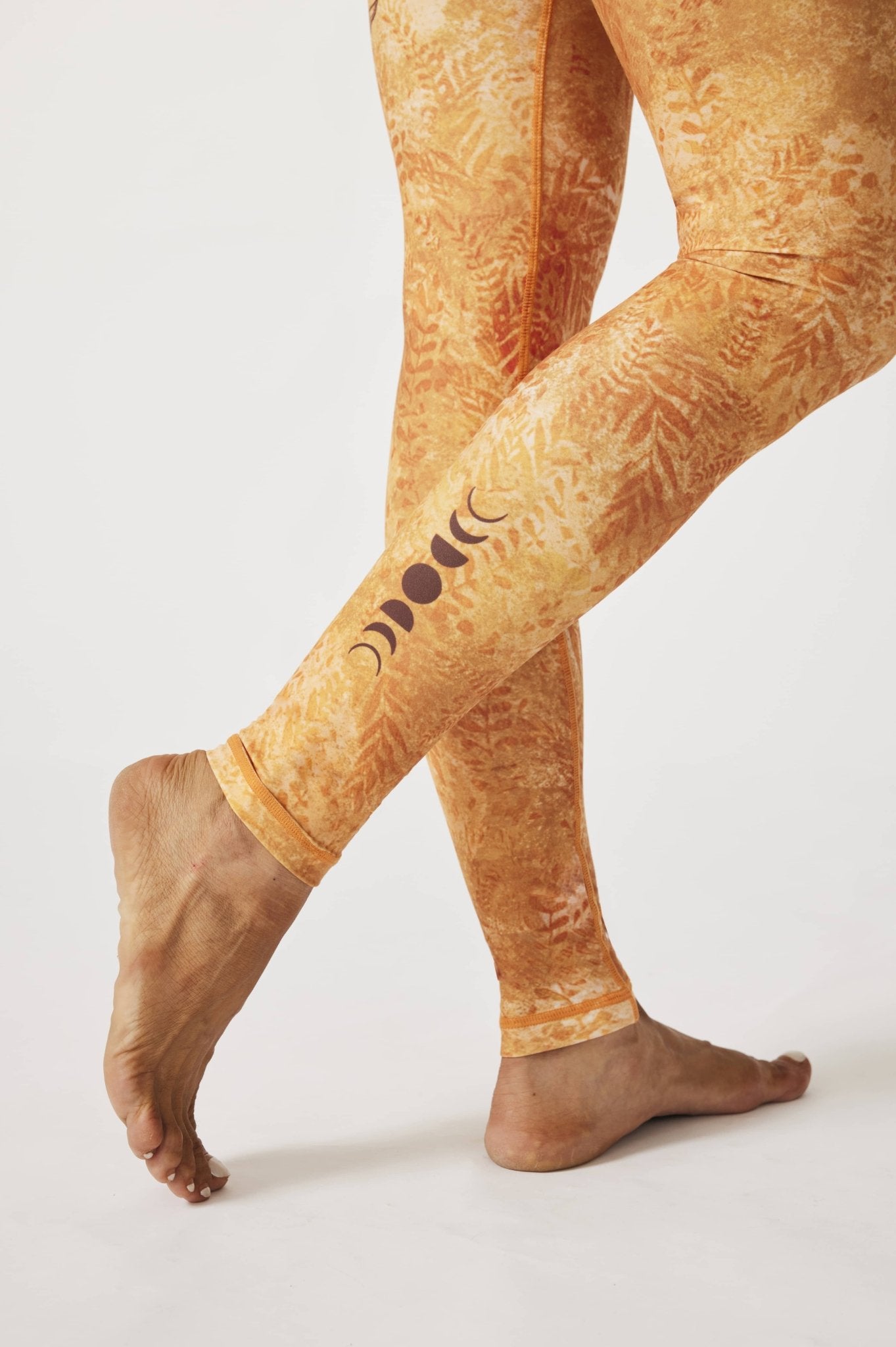 Nirvana High - waisted Leggings - MYSILVERWIND