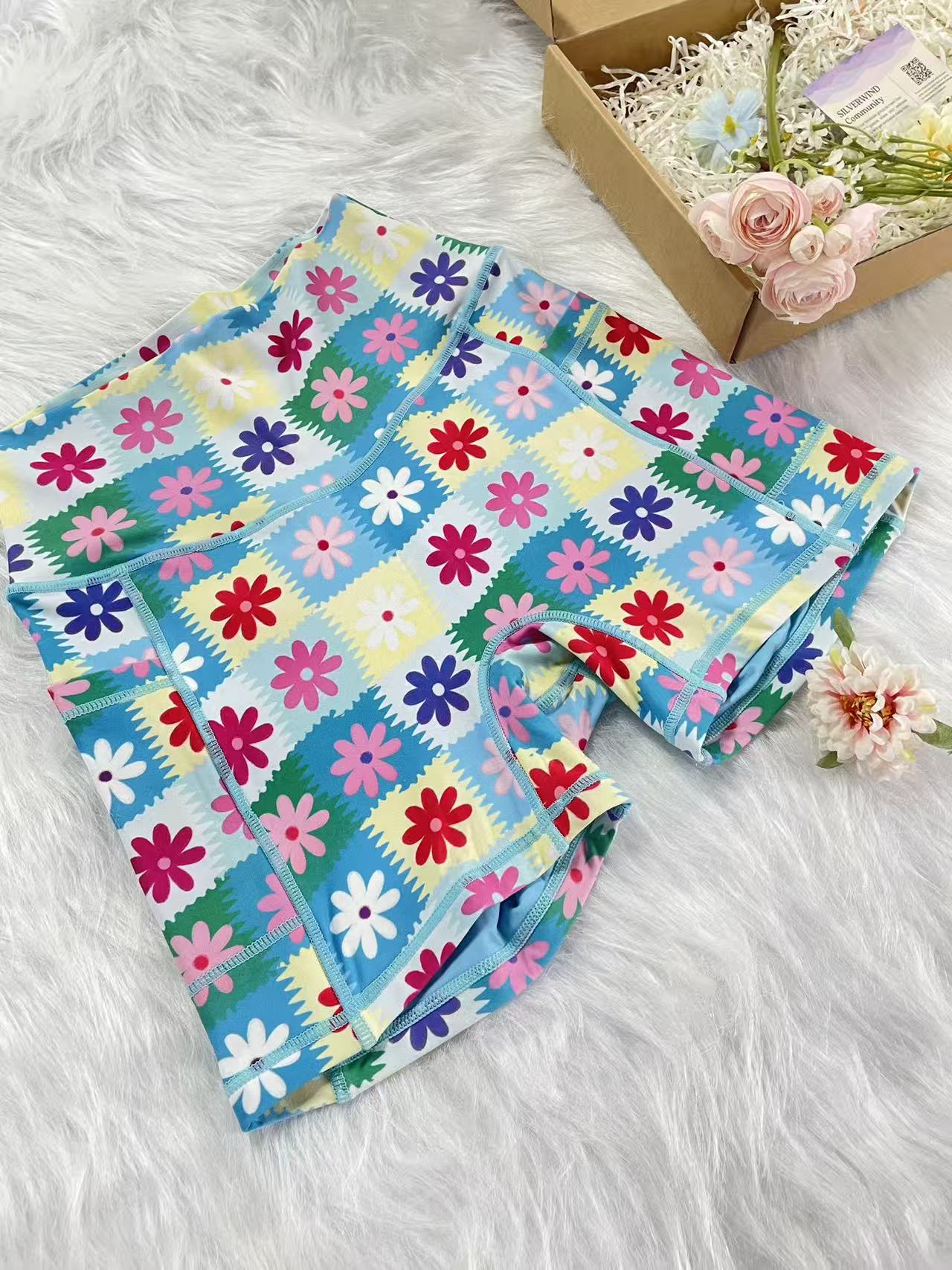 *Pre - Order* Blooming Patch Limited Workout Set - Blue - MYSILVERWIND
