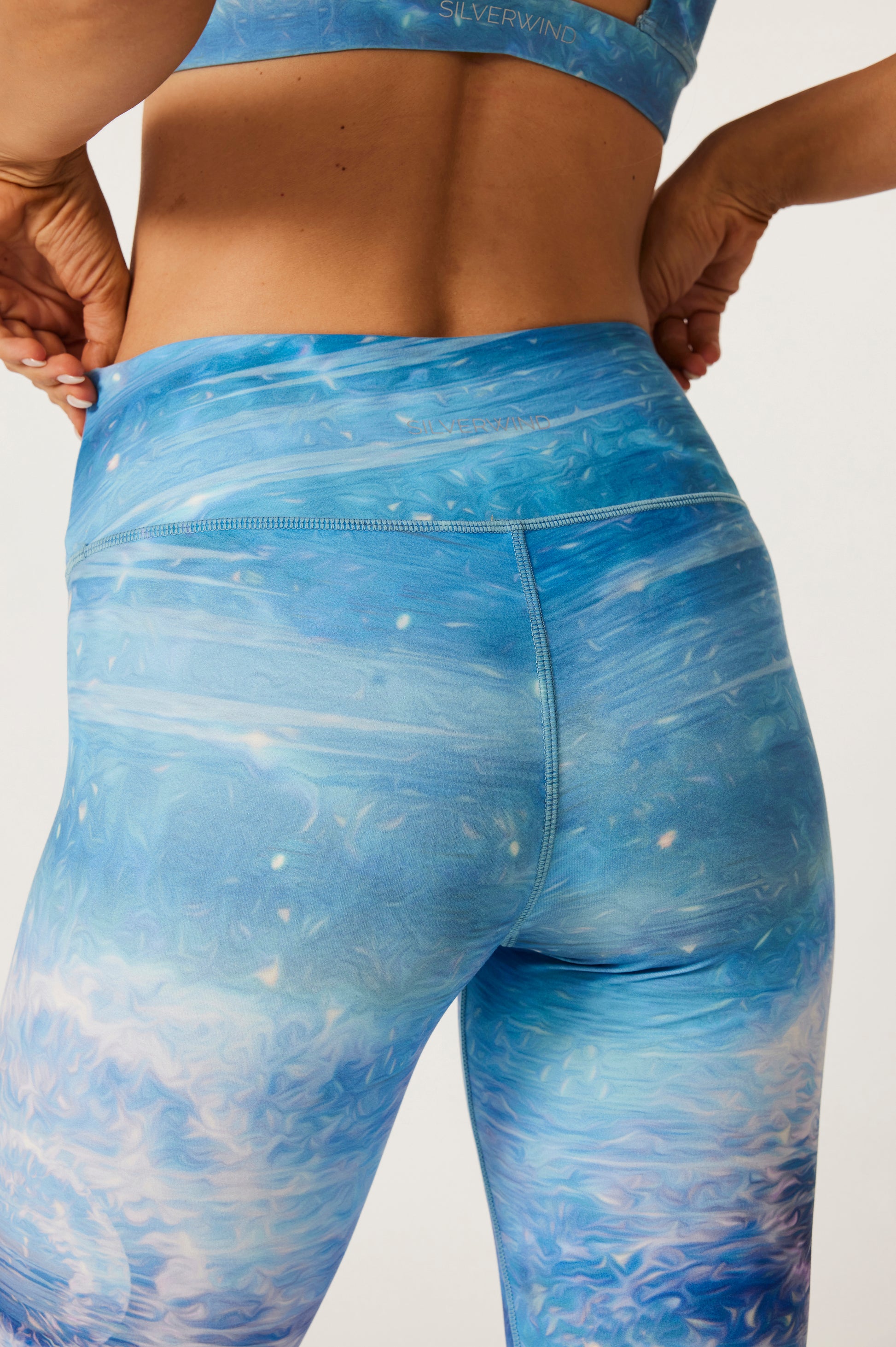 Strength Blue Mid-waisted Leggings - SILVERWIND