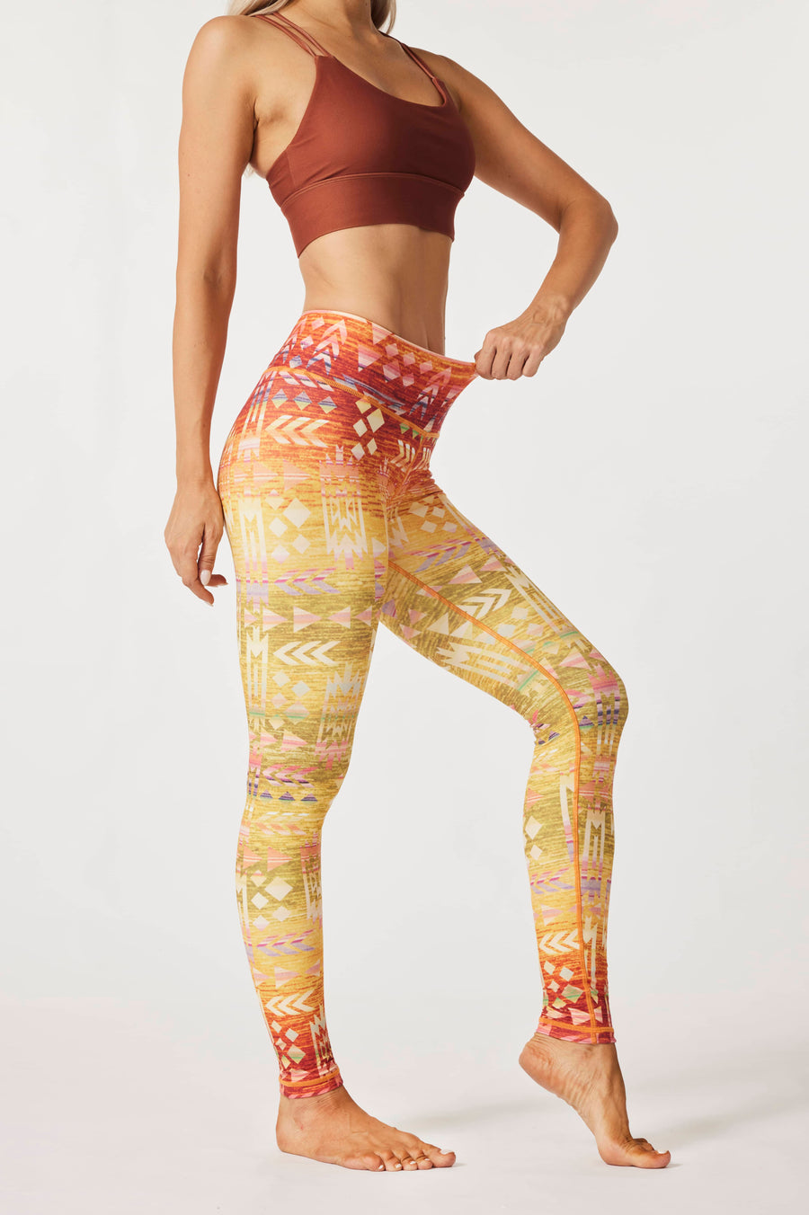 Equilibrium Mid-waisted Leggings