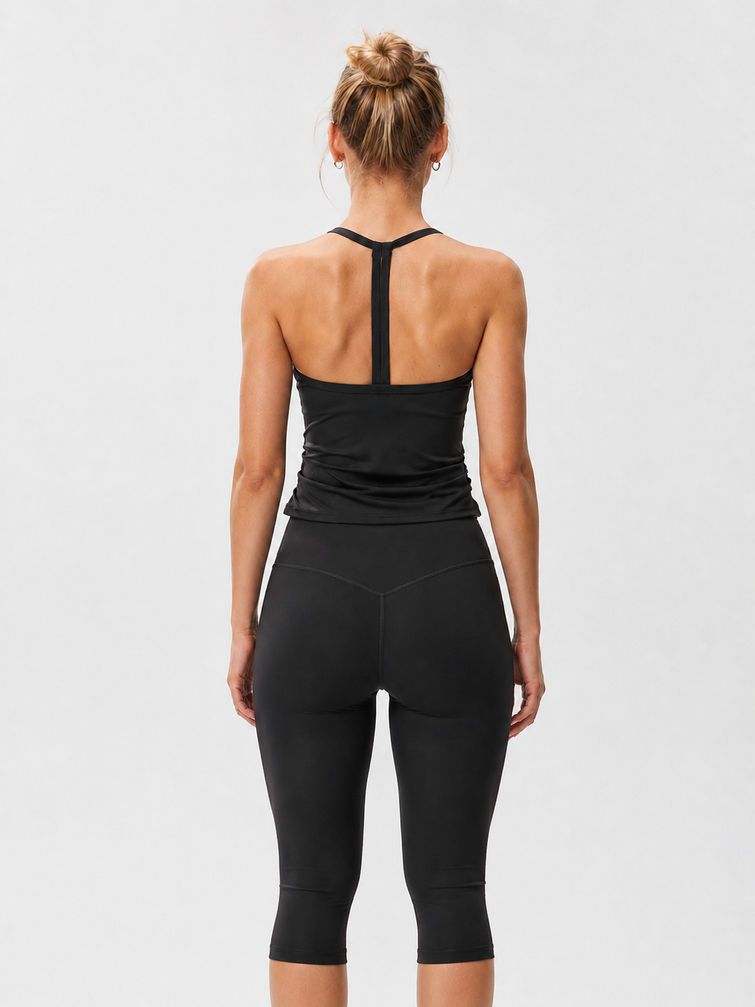 SnugFit Soft High-Waisted Sculpting Capri Yoga Leggings-SILVERWIND