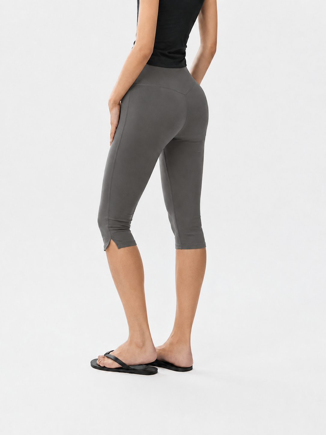 SnugFit Soft High-Waisted Sculpting Capri Yoga Leggings-SILVERWIND