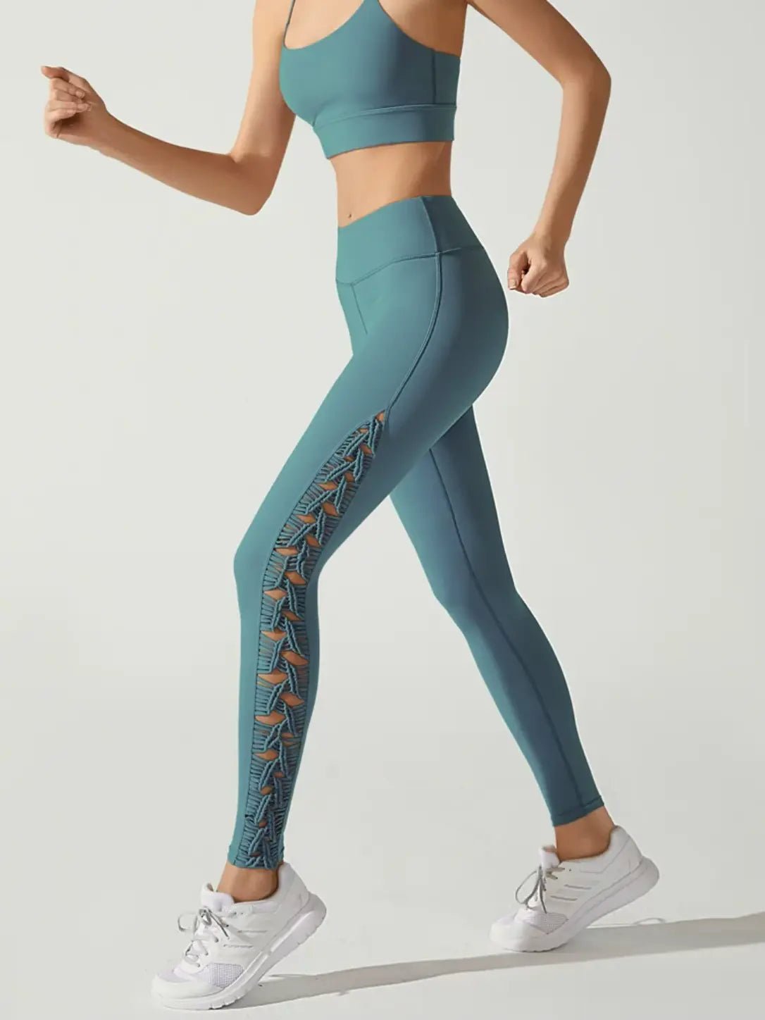 AeroWeave Handwoven High-Waist Cutout Capri Yoga Leggings - MYSILVERWIND