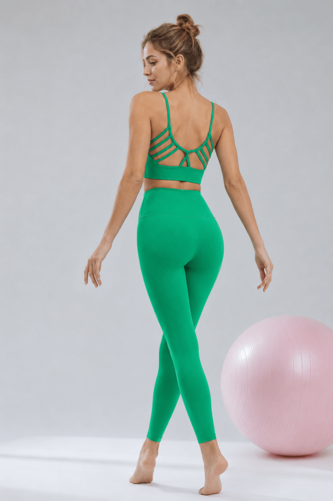 BackLuxe Cross-Back High-Waist Yoga Set - MYSILVERWIND
