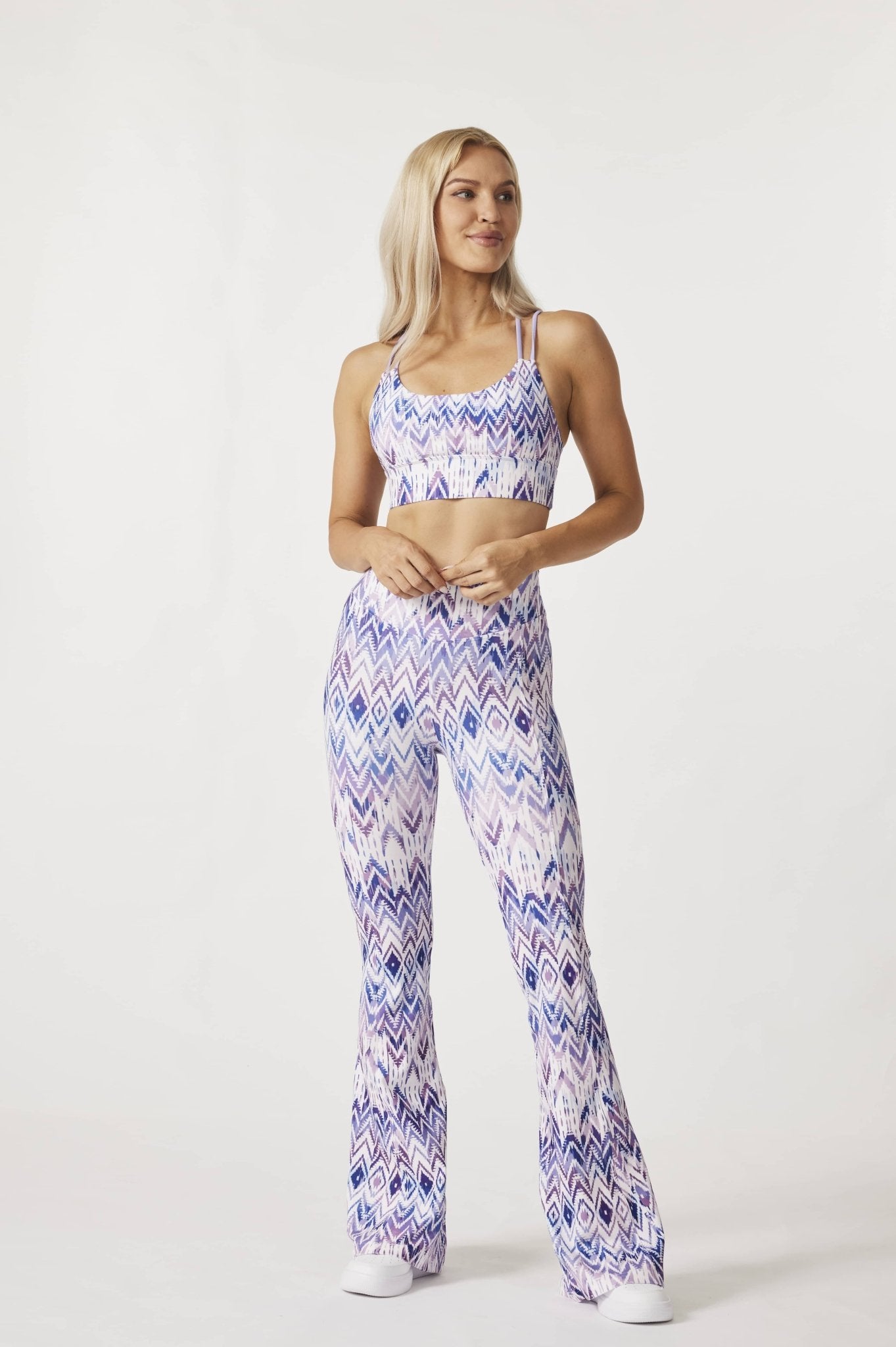 Bella High - waisted Flare Leggings - MYSILVERWIND