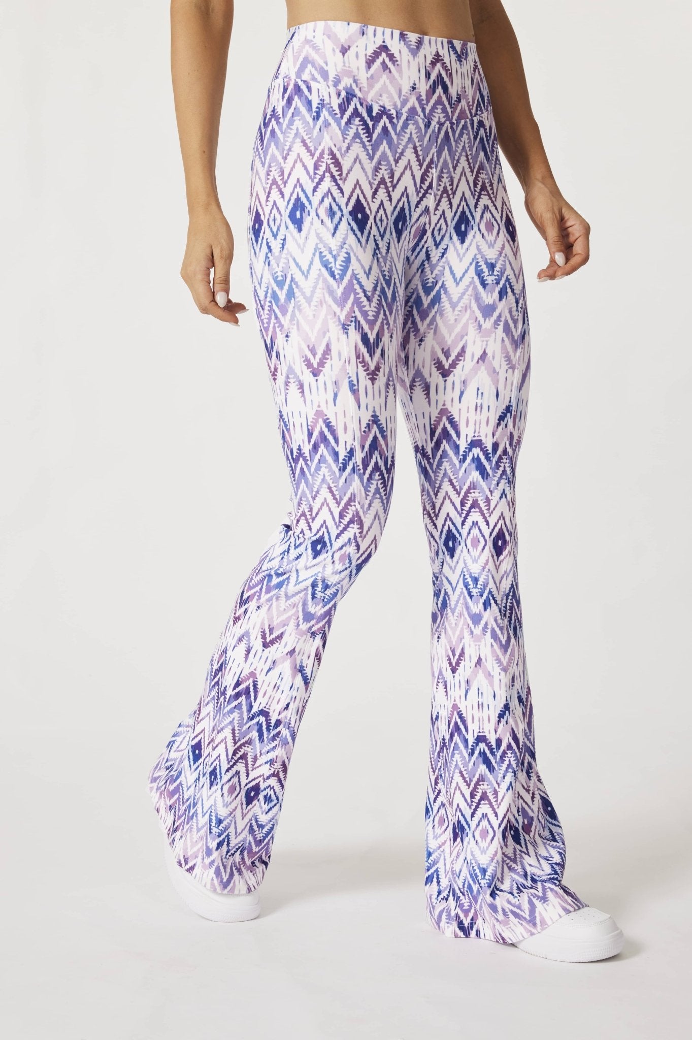 Bella High - waisted Flare Leggings - MYSILVERWIND