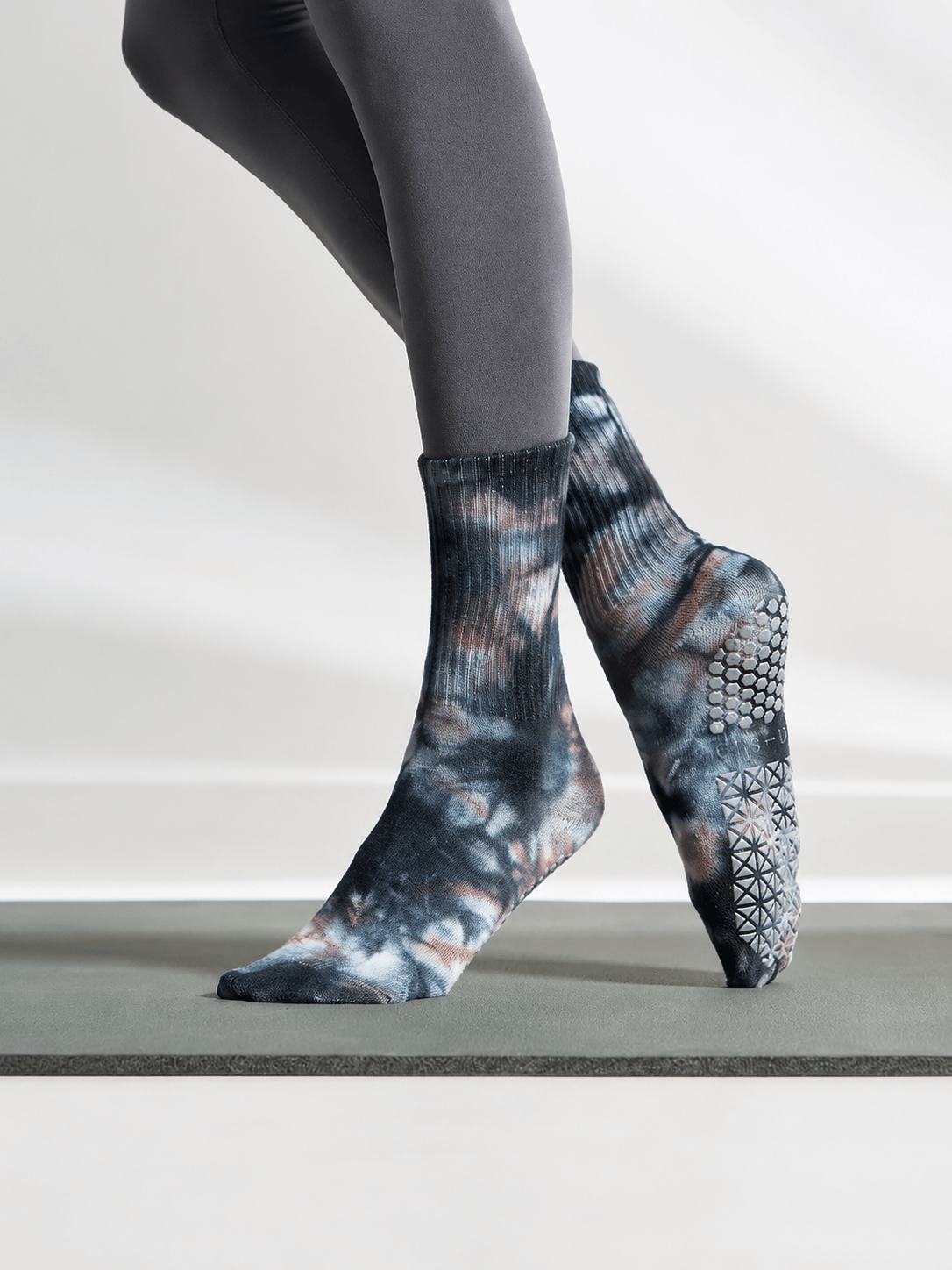 Cosmic Dream Non - Slip Yoga Socks - MYSILVERWIND