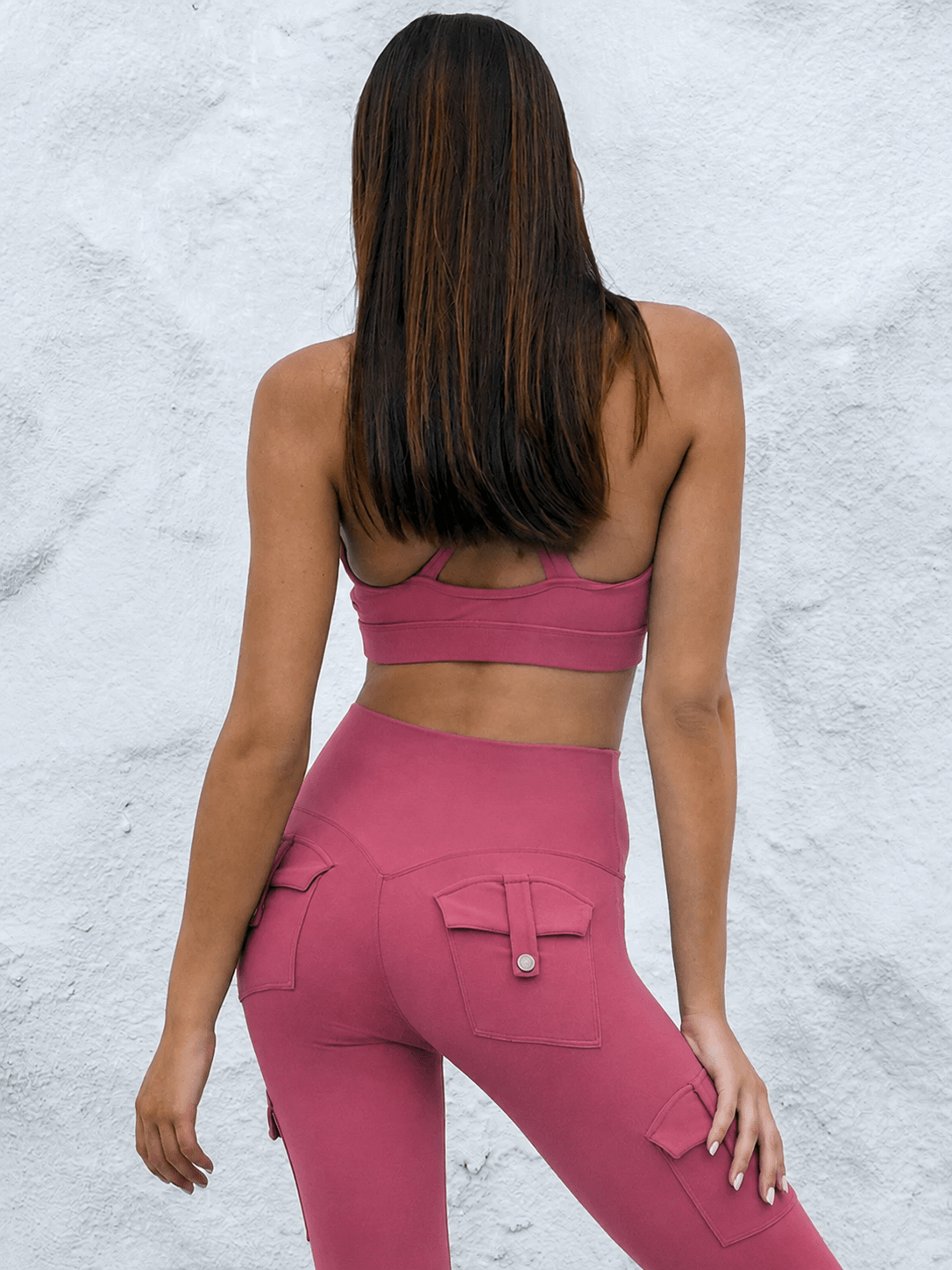 CrossLift Cutout Medium-Support Sports Bra - MYSILVERWIND
