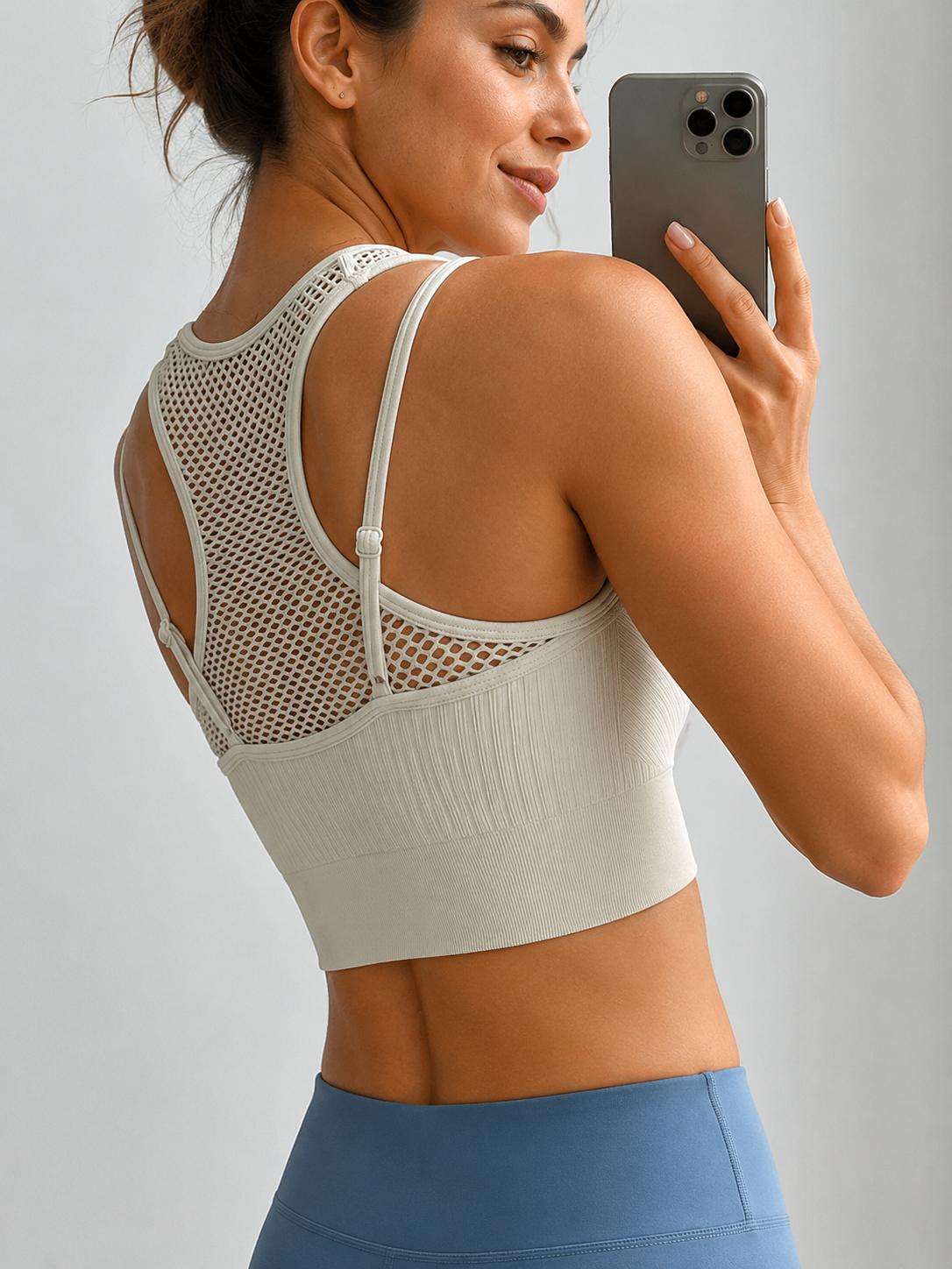Seamless Padded Sports Bra with Breathable Mesh Detail SILVERWIND
