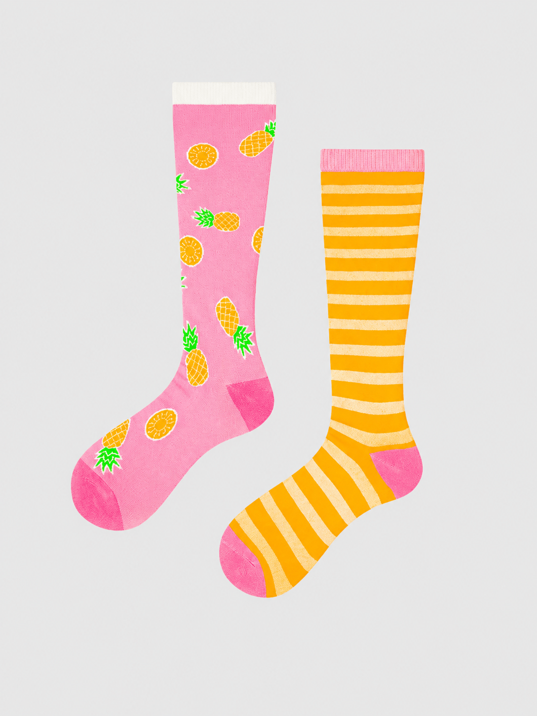 DuoPulse Mismatched Performance Compression Socks - MYSILVERWIND