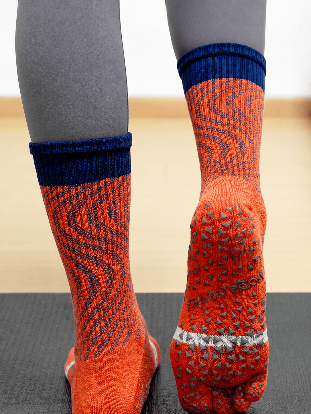 GripZen Five-Toe Non-Slip Mid-Calf Yoga Socks - MYSILVERWIND