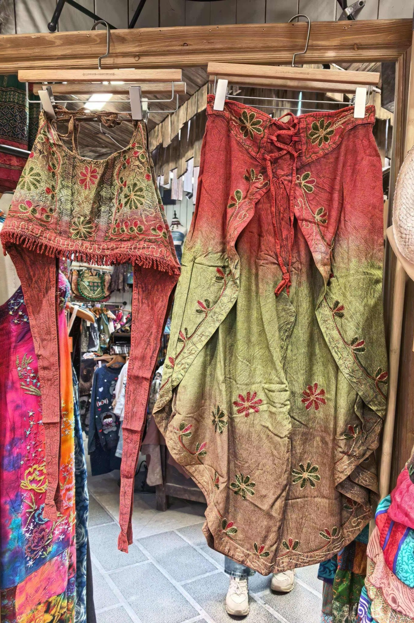 Handmade Botanical Tie - Dye Boho Embroidered Cotton Silk Set – Fairy Cami Top & Wide Leg Pants Summer Outfit (Red Green） - MYSILVERWIND