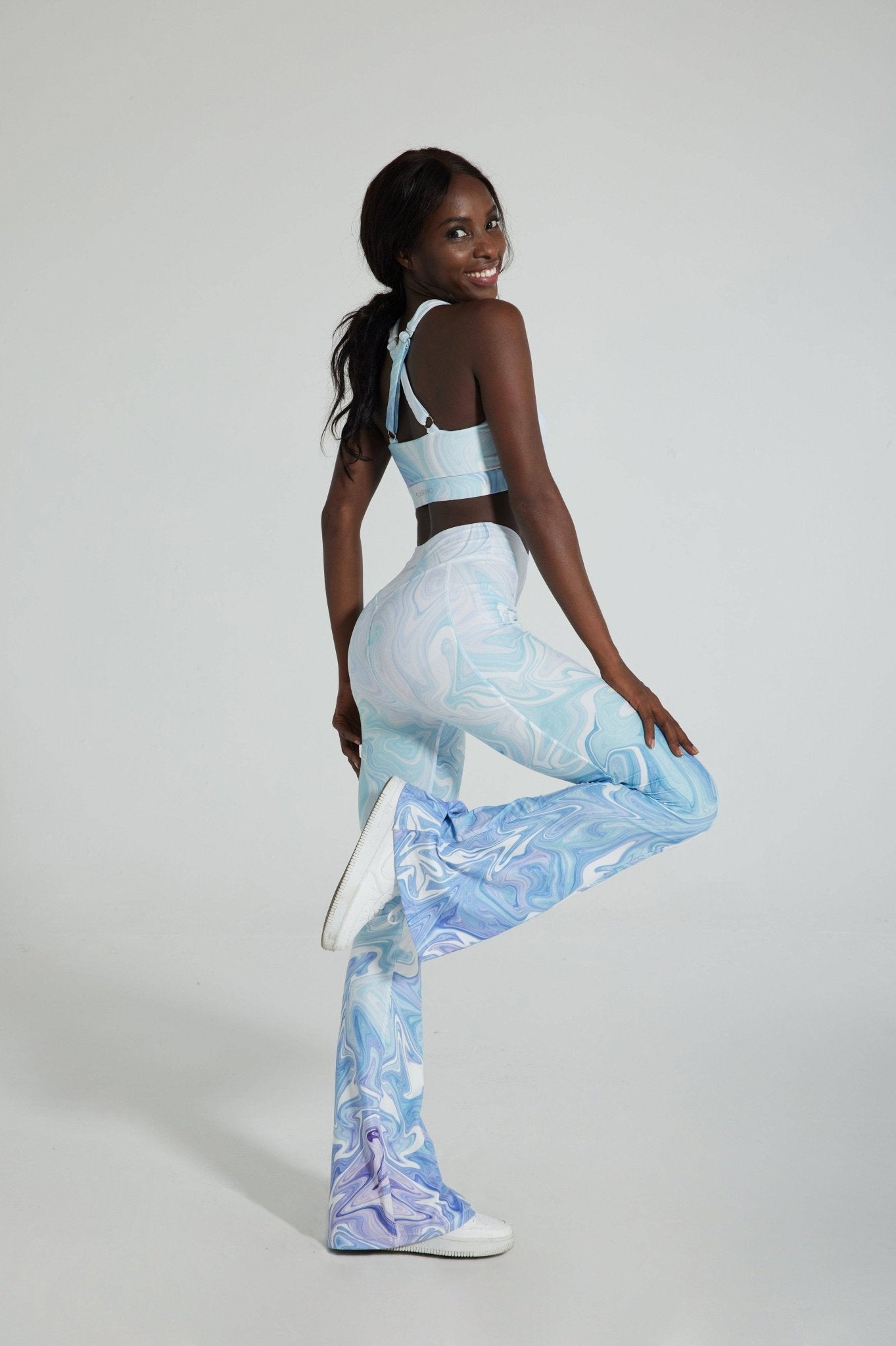 Illusion Flare Leggings - Sky Blue - MYSILVERWIND