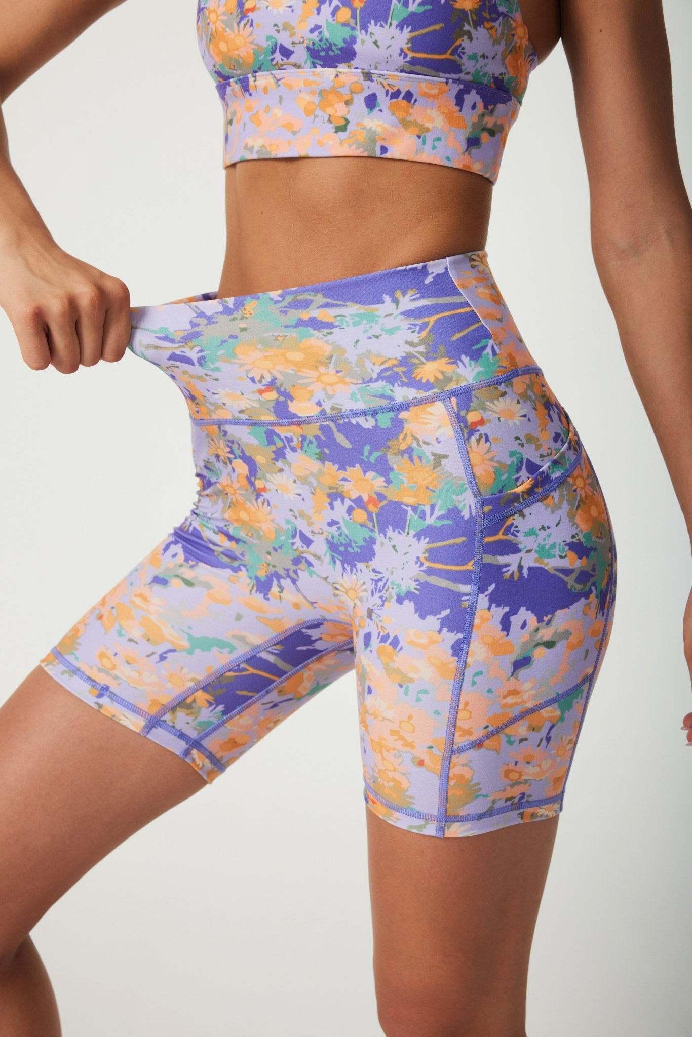 Monet‘s Garden High - waisted Shorts - MYSILVERWIND