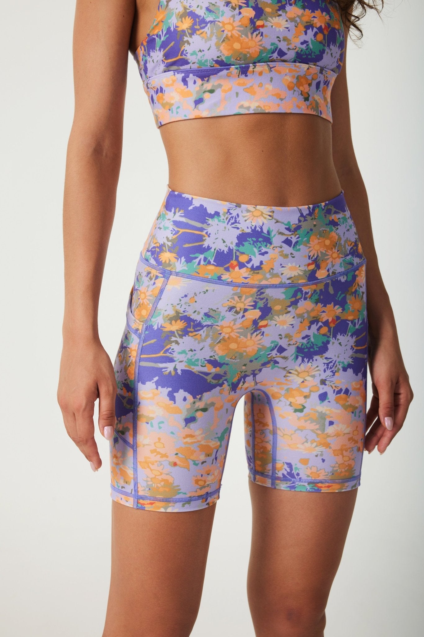 Monet‘s Garden High - waisted Shorts - MYSILVERWIND