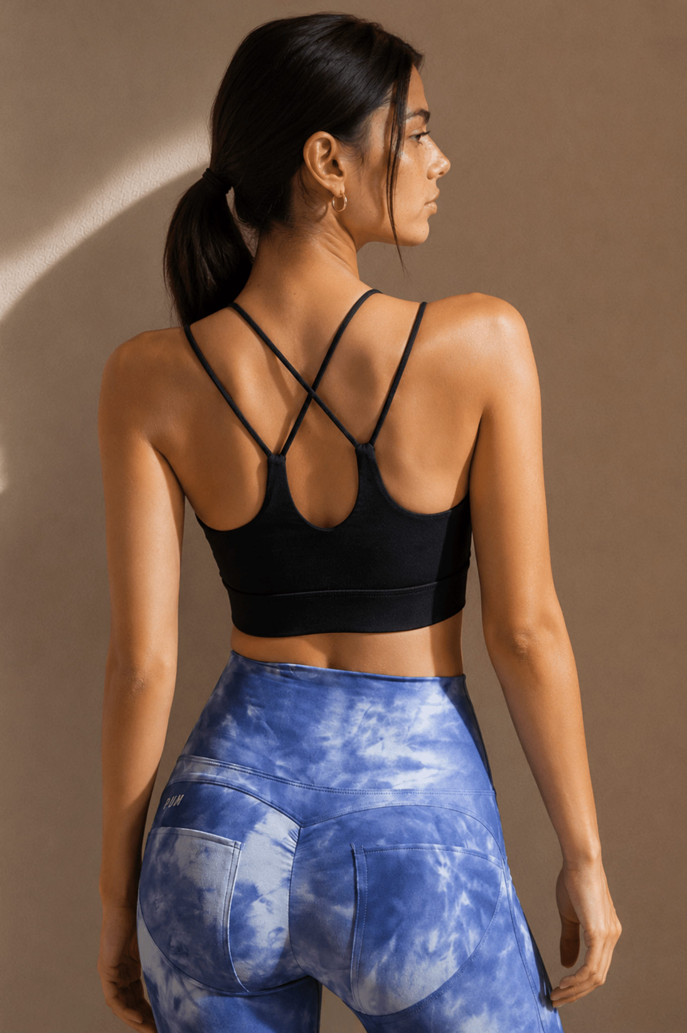 Nyra Twist Knot Cross - Back Sports Bra - Black - MYSILVERWIND