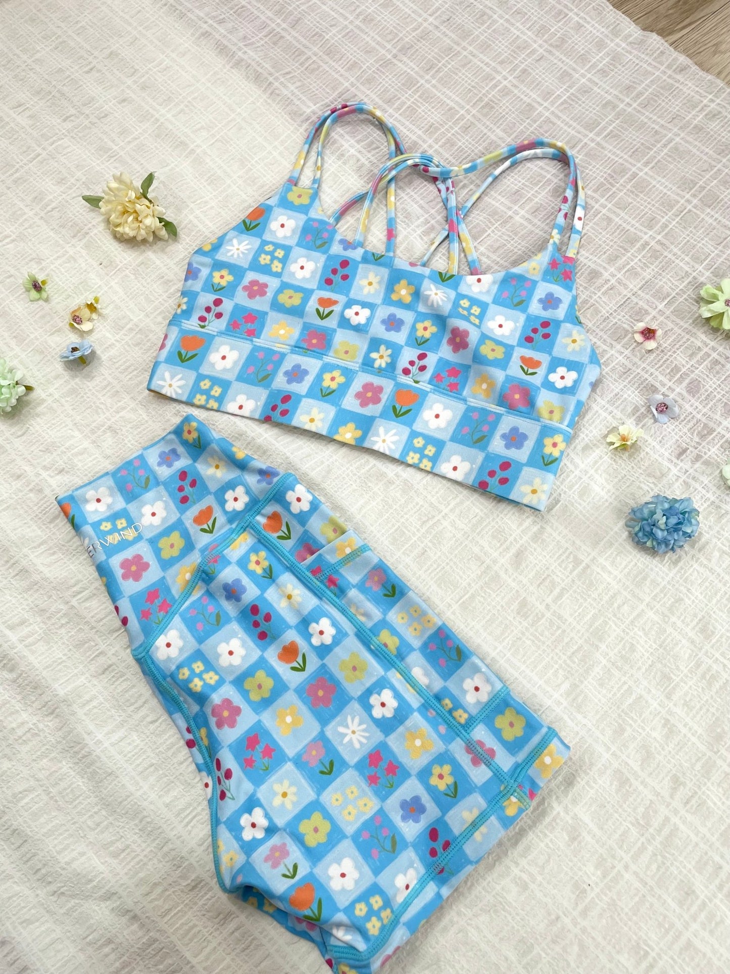 *Pre - Order* Blue Flower Grid Limited Workout Set - MYSILVERWIND