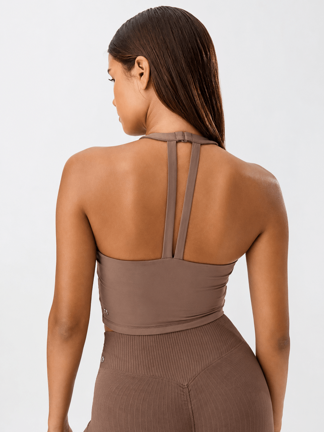 Radiance High-Neck Cutout Light-Support Sports Bra - MYSILVERWIND