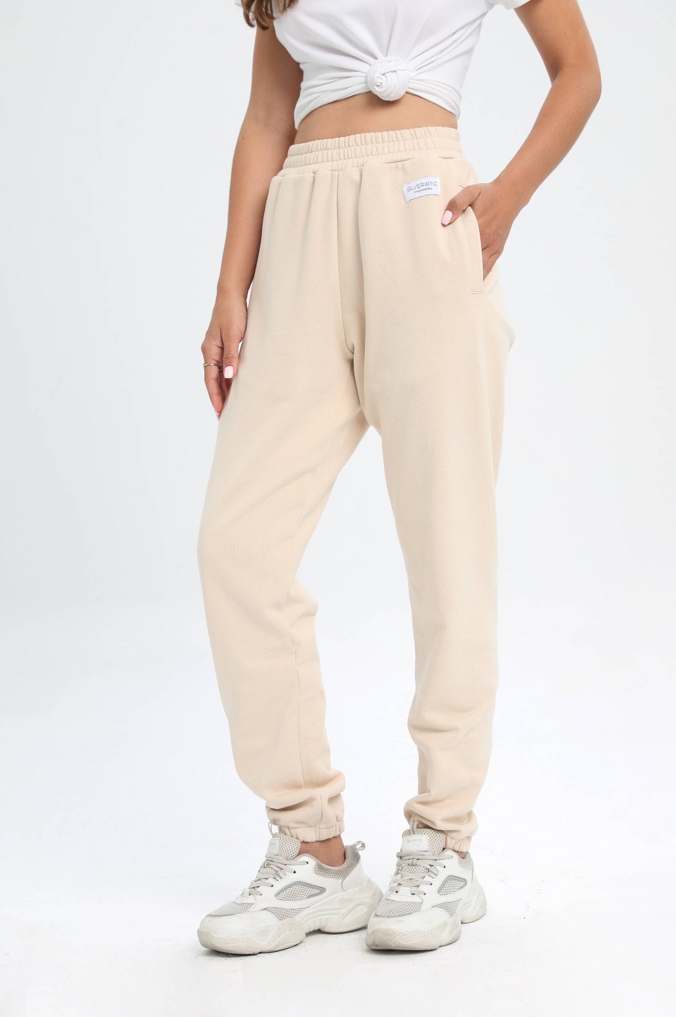 Relaxed Pocket Jogger - Cosmic Latte - MYSILVERWIND