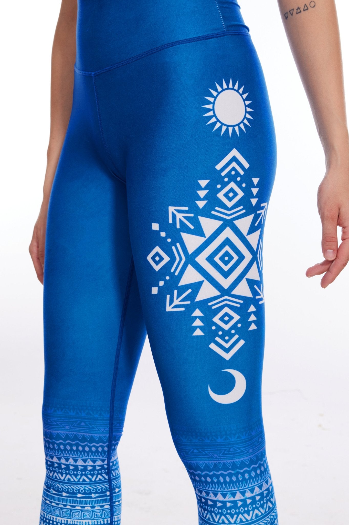 Serene High - waisted Leggings - MYSILVERWIND