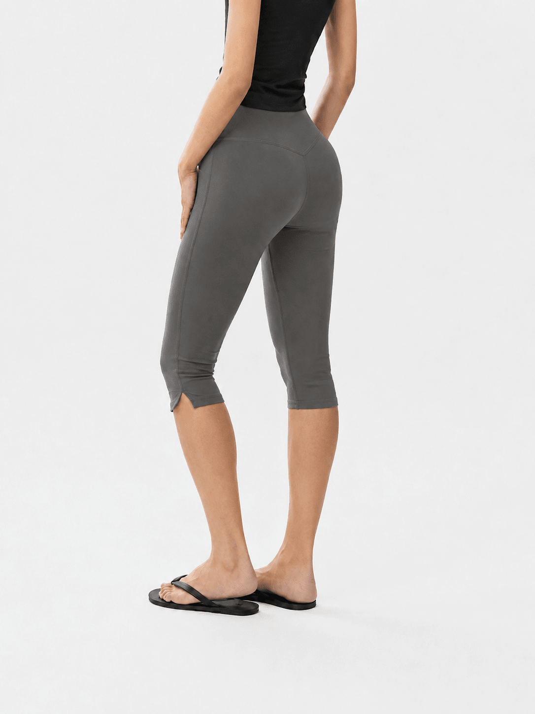 SnugFit Soft High-Waisted Sculpting Capri Yoga Leggings - MYSILVERWIND