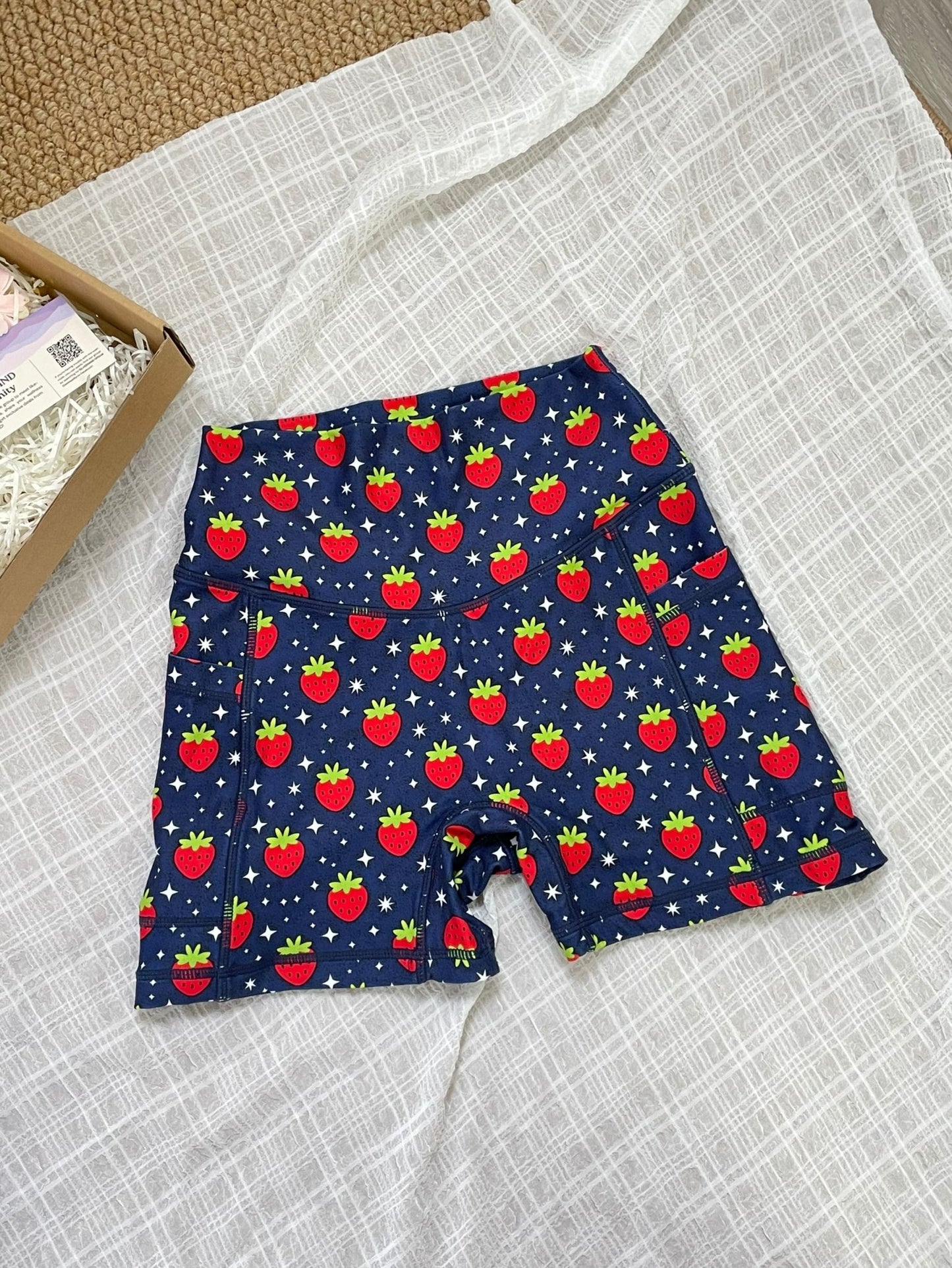 Strawberry Limited Workout Set - MYSILVERWIND