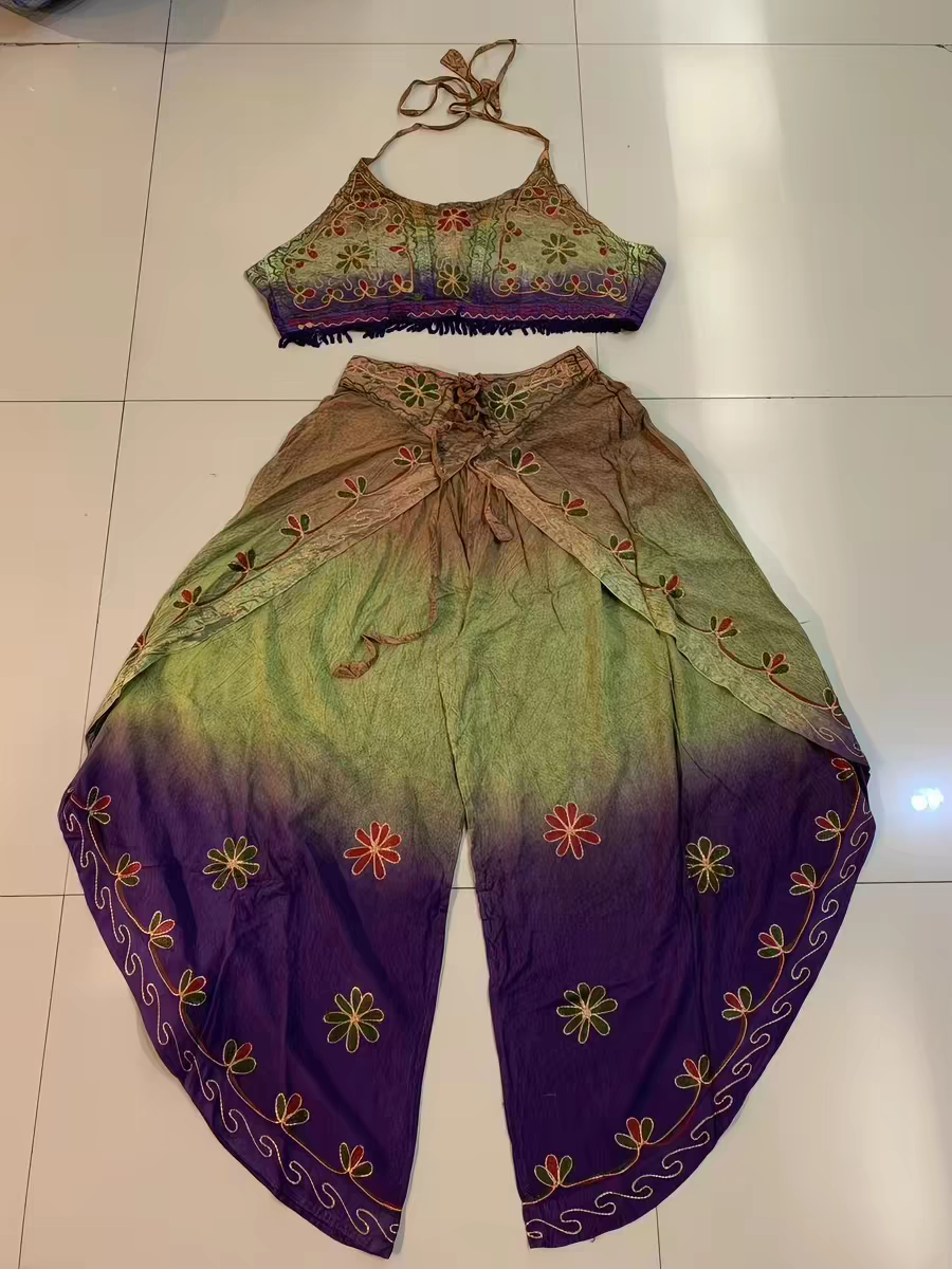 Handmade Botanical Tie-Dye Boho Embroidered Cotton Silk Set – Fairy Cami Top & Wide Leg Pants Summer Outfit (Green）